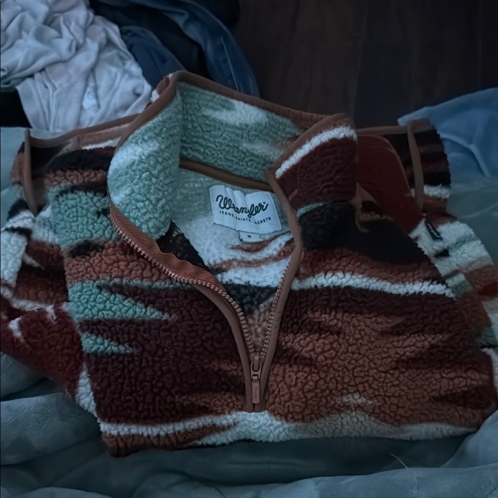 Wrangler Multicolor Sherpa Pullover